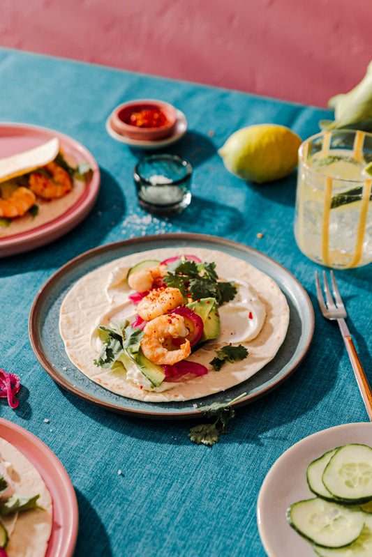 Shrimp Tacos mit Pink Onions & Avocado